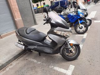 Suzuki Burgman 125cc Negra/Gris