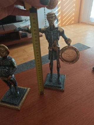 Figuras Don Quijote y Sancho Panza de bronce