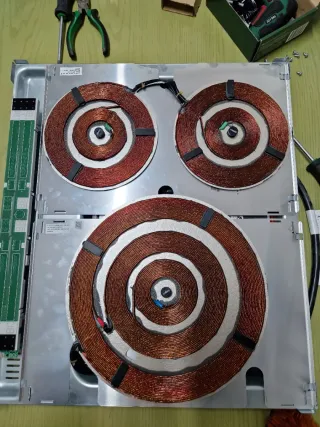 Vitrocerámica Electrolux averiada