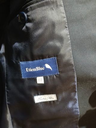 Traje azul Etiem como nuevo