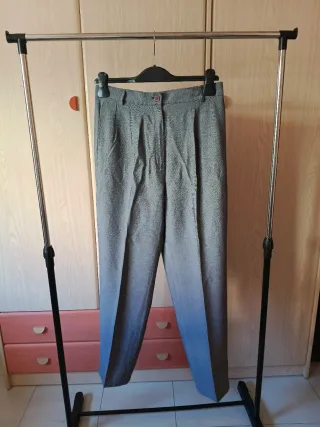 Traje de mujer DADOS gris