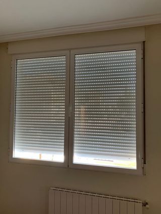 Ventanas con persiana