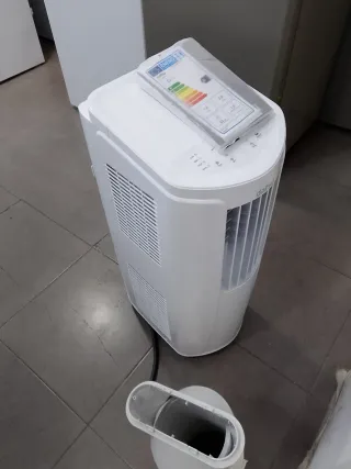 Aire Acondicionado Portátil Daitsu Blanco