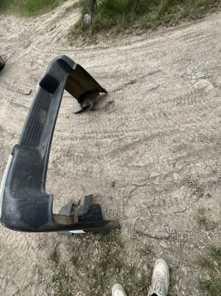 Parachoques Trasero Nissan Terrano Original