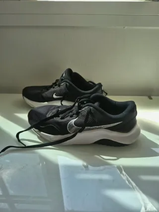 Zapatillas Nike Gimnasio Negras Blancas