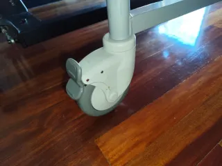 Cama geriátrica articulada con elevación + coclhón