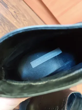 Botines de piel negros