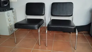 Pareja de butacas negras