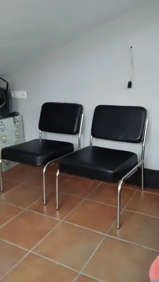 Pareja de butacas negras