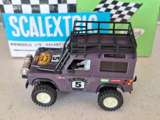 SCALEXTRIC LAND ROVER STS