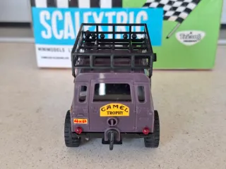 SCALEXTRIC LAND ROVER STS