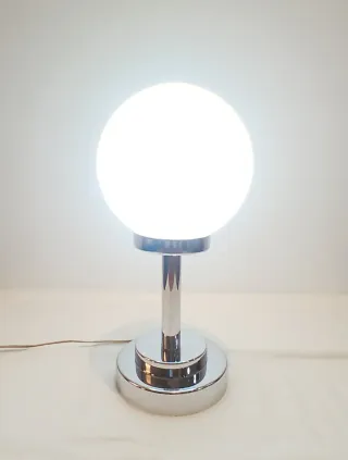 LÁMPARA MESA CROMADA VINTAGE.