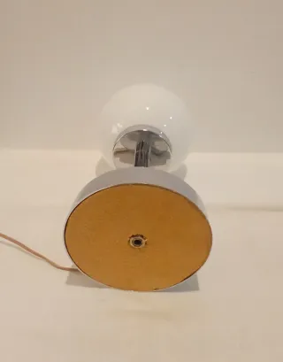 LÁMPARA MESA CROMADA VINTAGE.