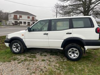 Nissan Terrano 2004