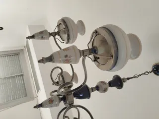 Lámpara de techo antigua de porcelana