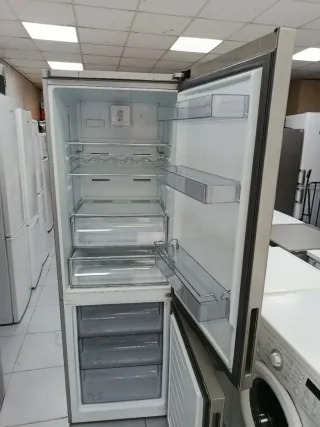 @Nevera Grundig Combi No Frost Con Garantía@