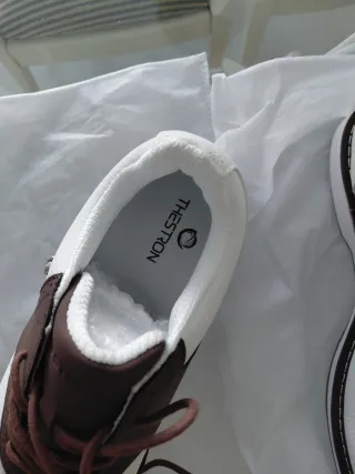 Zapatos de golf Thestron blancos y marrones