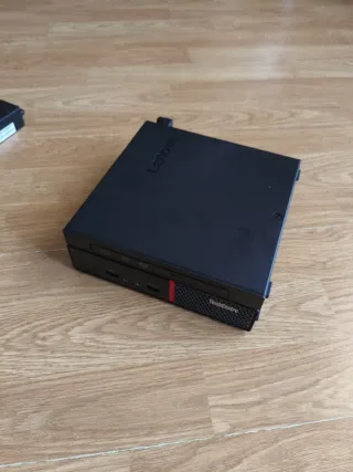 Lenovo M700 8gb ram 250gb SSD m.2