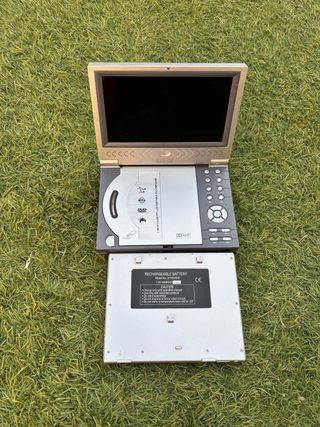 IEK31 Reproductor DVD Portátil