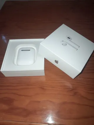 Airpods 2da Gen Apple Blancos excelente estado