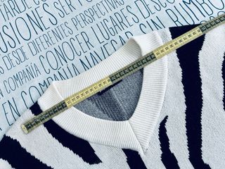 Jersey Corto Cebra Shein Cuello V Talla S 36