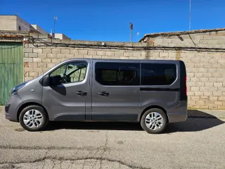 Opel Vivaro 2016