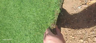 Cesped artificial verde