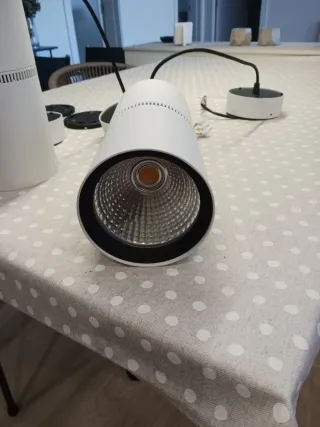 Confezione di 3 faretti LED a cilindro bianchi per soffitto