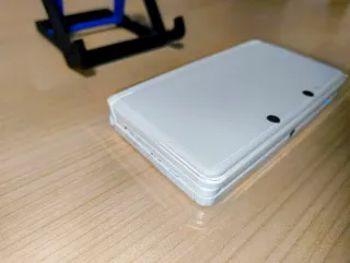 Nintendo 3DS + Cargador original + Funda