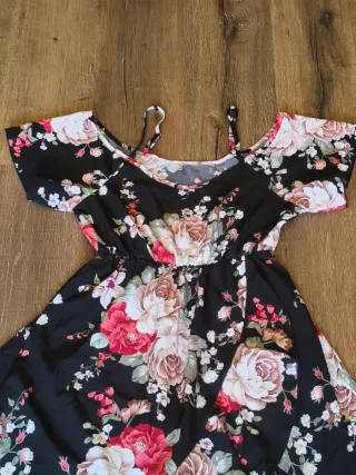 Vestido Negro Estampado Flores Shein Talla M NUEVO