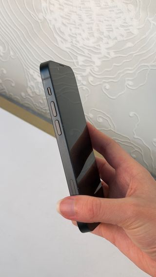 iPhone 13 mini Negro - Batería 80%