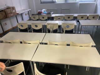 Mesa y Sillas para Oficina/Aula