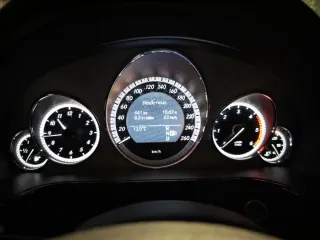 Mercedes-Benz Clase E 2010