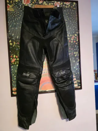 Traje de moto de cuero