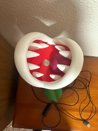 Lámpara Planta Carnívora Super Mario Bros. LED