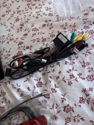 Radio VW Passat con cables