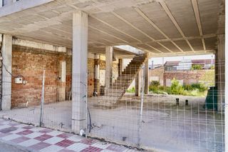 Solar con estructura en Huétor Tájar