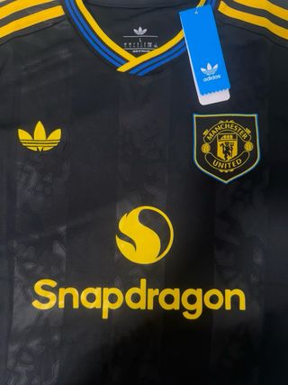 Camiseta Manchester United 24/25 - Adidas Trefoil