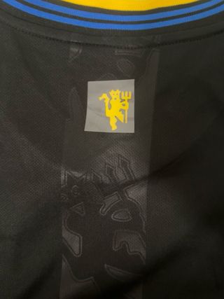 Camiseta Manchester United 24/25 - Adidas Trefoil