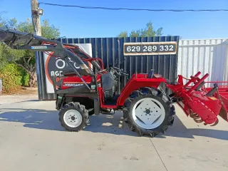 Minitractor Yanmar F20 con pala frontal