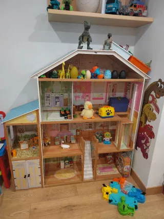 Casa de muñecas grande de madera