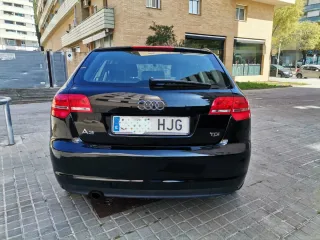 Audi A3 AUTOMÁTICO Y PANTALLA