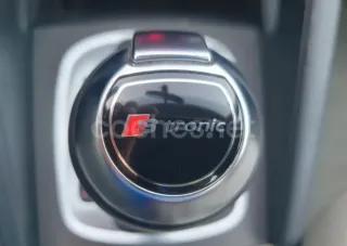 Audi A3 AUTOMÁTICO Y PANTALLA