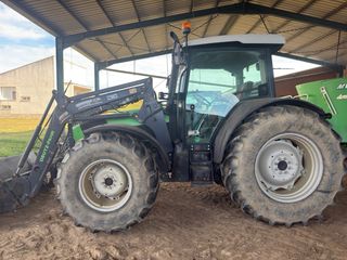 Tractor Deutz Fahr con pala Stoll