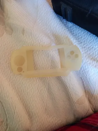 Funda PSP Sony transparente.