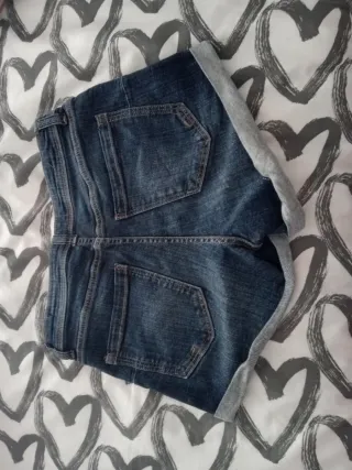 Pantalón corto vaquero Bershka