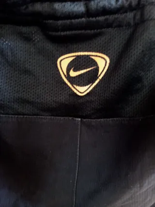 Pantalón corto chándal Nike negro