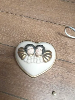 Cuore portagioie Thun ceramica