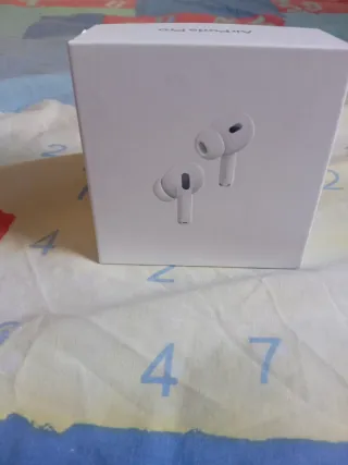 Airpods Pro 2ª Gen Sellados (2 unidades).