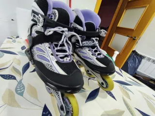 Patines en línea Fila Talla 39 casi nuevos